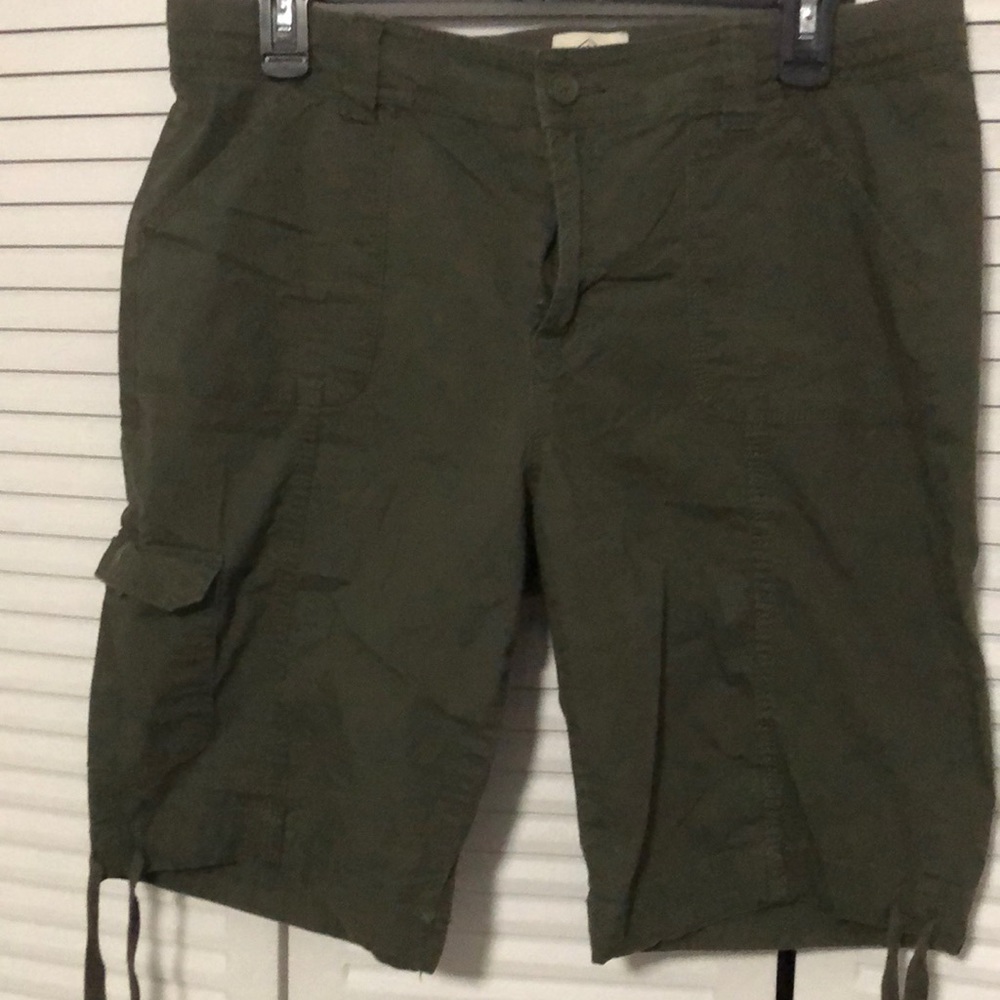 Short pants